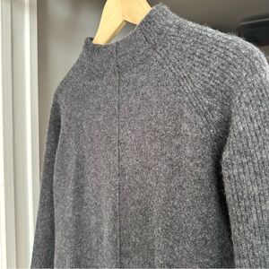 Kinross 100% Cashmere Mock Neck Sweater, Size XS